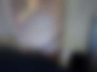 Hotpinkcheeto's Live Sex Cam Show