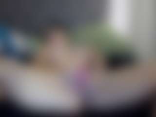 Hotpinkcheeto's Live Sex Cam Show