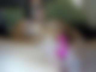 Hotpinkcheeto's Live Sex Cam Show