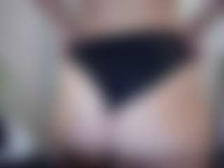 Hotpinkcheeto's Live Sex Cam Show