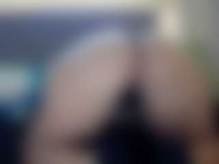 Hotpinkcheeto's Live Sex Cam Show