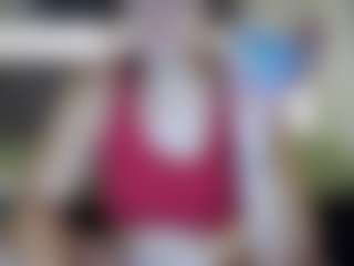 Hotpinkcheeto's Live Sex Cam Show