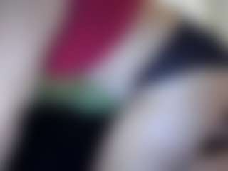 Hotpinkcheeto's Live Sex Cam Show