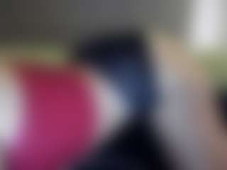 Hotpinkcheeto's Live Sex Cam Show