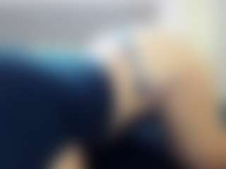 Hotpinkcheeto's Live Sex Cam Show