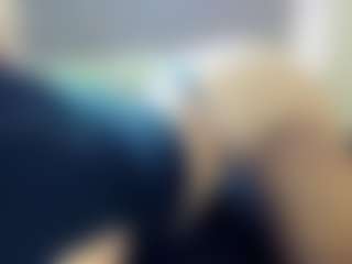 Hotpinkcheeto's Live Sex Cam Show