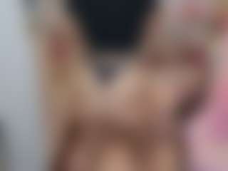 Hotpinkcheeto's Live Sex Cam Show