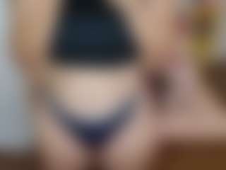 Hotpinkcheeto's Live Sex Cam Show