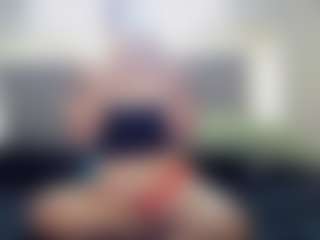 Hotpinkcheeto's Live Sex Cam Show