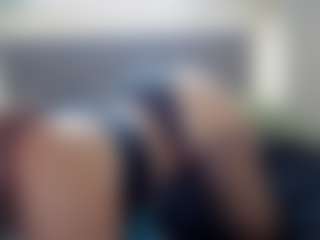 Hotpinkcheeto's Live Sex Cam Show