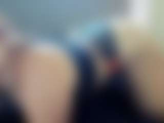 Hotpinkcheeto's Live Sex Cam Show