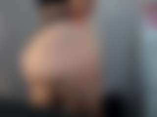 Hotpinkcheeto's Live Sex Cam Show