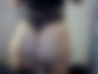 Hotpinkcheeto's Live Sex Cam Show