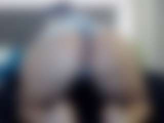 Hotpinkcheeto's Live Sex Cam Show