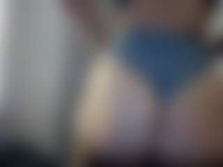 Hotpinkcheeto's Live Sex Cam Show