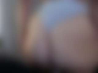 Hotpinkcheeto's Live Sex Cam Show