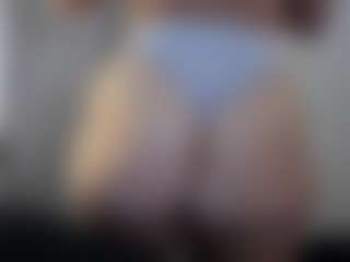 Hotpinkcheeto's Live Sex Cam Show
