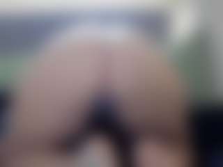 Hotpinkcheeto's Live Sex Cam Show