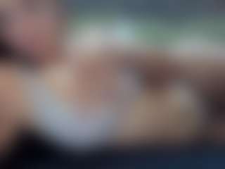 Hotpinkcheeto's Live Sex Cam Show