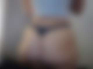 Hotpinkcheeto's Live Sex Cam Show