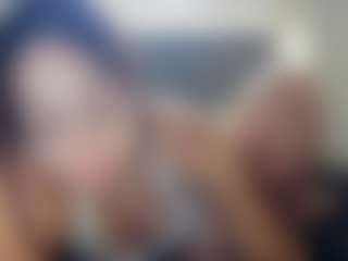 Hotpinkcheeto's Live Sex Cam Show