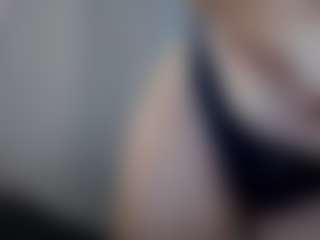 Hotpinkcheeto's Live Sex Cam Show