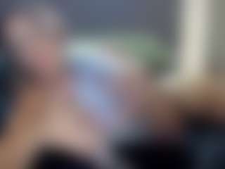 Hotpinkcheeto's Live Sex Cam Show