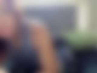 Hotpinkcheeto's Live Sex Cam Show