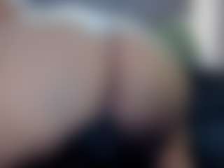 Hotpinkcheeto's Live Sex Cam Show