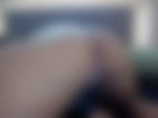 Hotpinkcheeto's Live Sex Cam Show