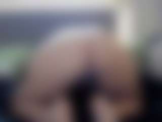 Hotpinkcheeto's Live Sex Cam Show