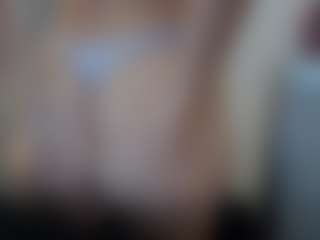 Hotpinkcheeto's Live Sex Cam Show