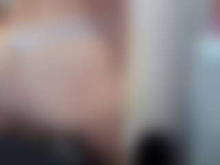 Hotpinkcheeto's Live Sex Cam Show