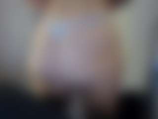 Hotpinkcheeto's Live Sex Cam Show