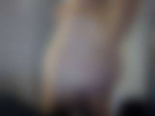 Hotpinkcheeto's Live Sex Cam Show