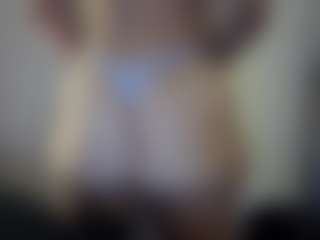 Hotpinkcheeto's Live Sex Cam Show