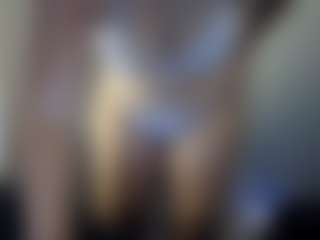 Hotpinkcheeto's Live Sex Cam Show