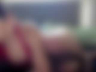 Hotpinkcheeto's Live Sex Cam Show