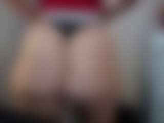 Hotpinkcheeto's Live Sex Cam Show