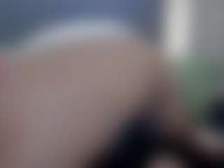 Hotpinkcheeto's Live Sex Cam Show