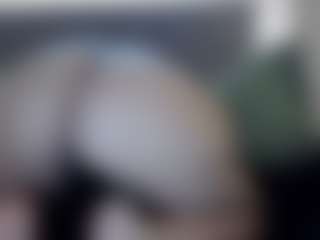 Hotpinkcheeto's Live Sex Cam Show