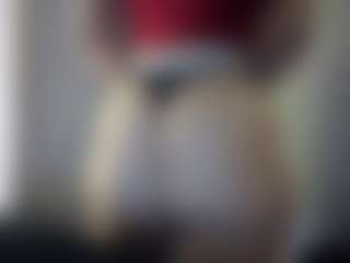 Hotpinkcheeto's Live Sex Cam Show