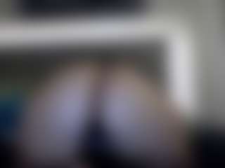Hotpinkcheeto's Live Sex Cam Show