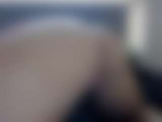 Hotpinkcheeto's Live Sex Cam Show