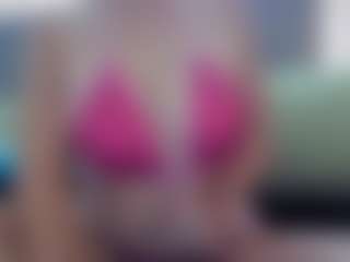 Hotpinkcheeto's Live Sex Cam Show