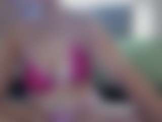 Hotpinkcheeto's Live Sex Cam Show