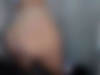 Hotpinkcheeto's Live Sex Cam Show