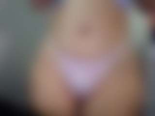 Hotpinkcheeto's Live Sex Cam Show
