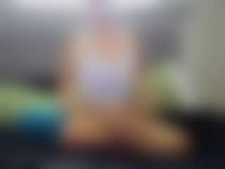 Hotpinkcheeto's Live Sex Cam Show