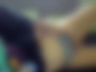 Hotpinkcheeto's Live Sex Cam Show